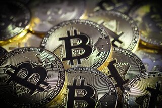 investeren in bitcoin linker zijkant